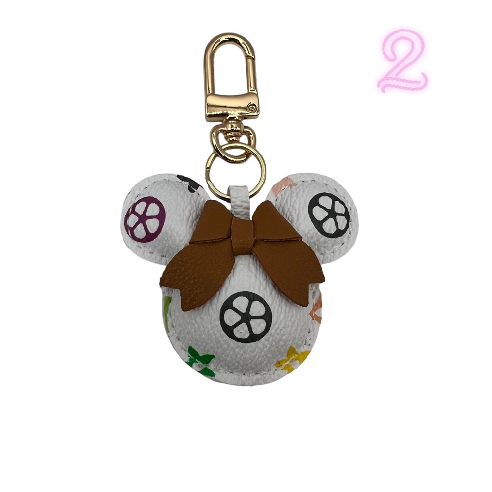 NEW Monogram Mouse Keychain Bag Charm - Picture 7 of 16